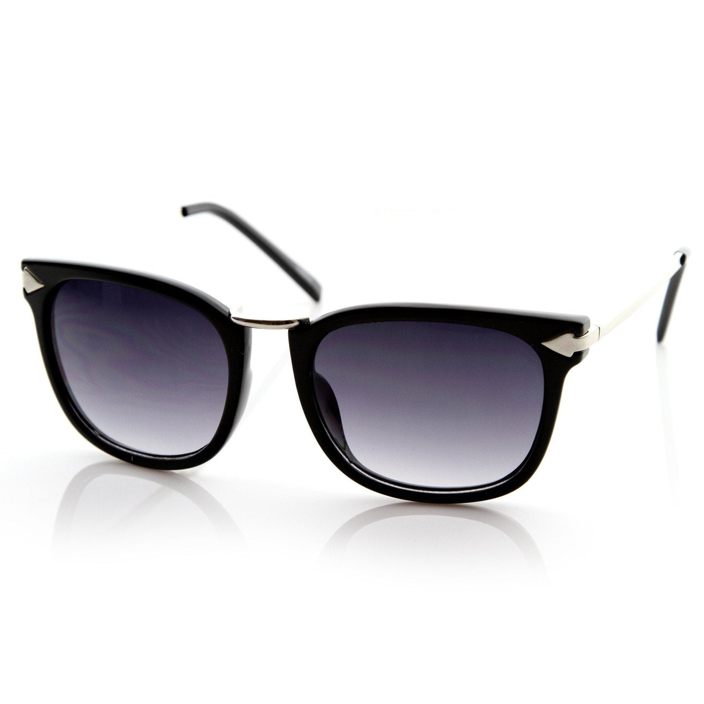 Vintage Artful European Fashion Horned Rim Sunglasses 8600