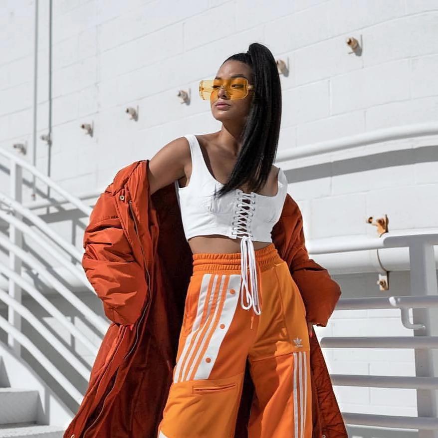 Retro Futuristic Oversize Color Mirrored Lens Shield Sunglasses C634